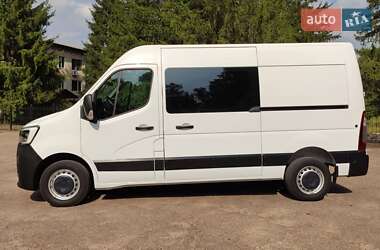 Грузовой фургон Renault Master 2020 в 