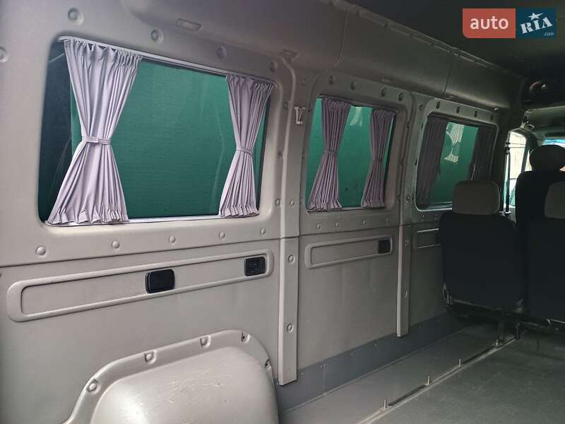 Грузопассажирский фургон Renault Master 2004 в Нововолынске фото 12 Грузопассажирский фургон Renault Master 2004 в Нововолынске