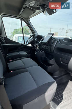 Грузовой фургон Renault Master 2019 в 