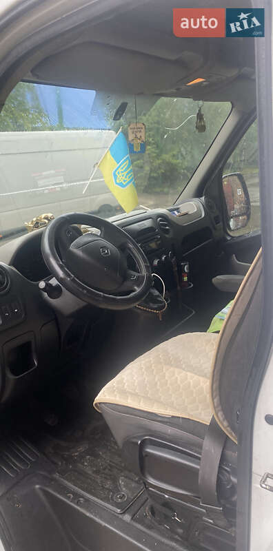 Вантажний фургон Renault Master 2014 в Києві