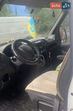 Грузовой фургон Renault Master 2014 в 