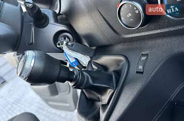 Грузовой фургон Renault Master 2021 в 