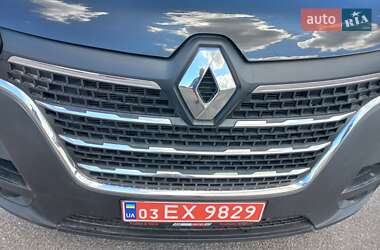 Грузовой фургон Renault Master 2020 в 