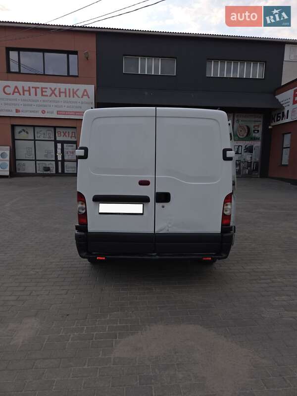 Грузовой фургон Renault Master 2008 в Ровно
