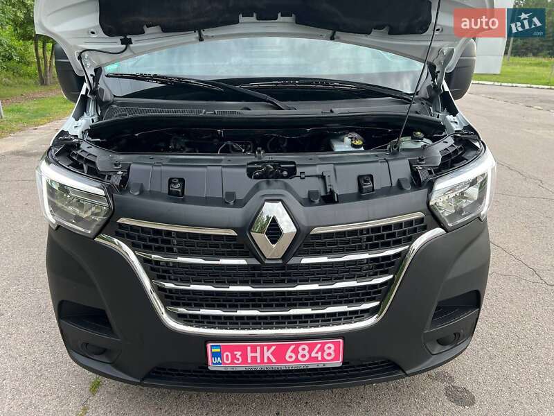 Грузовой фургон Renault Master 2022 в Киеве