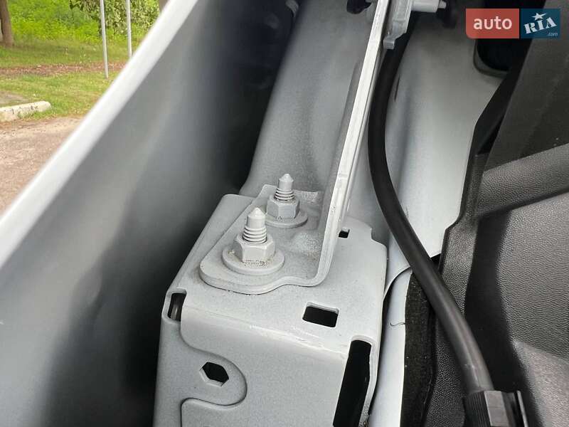 Грузовой фургон Renault Master 2022 в Киеве