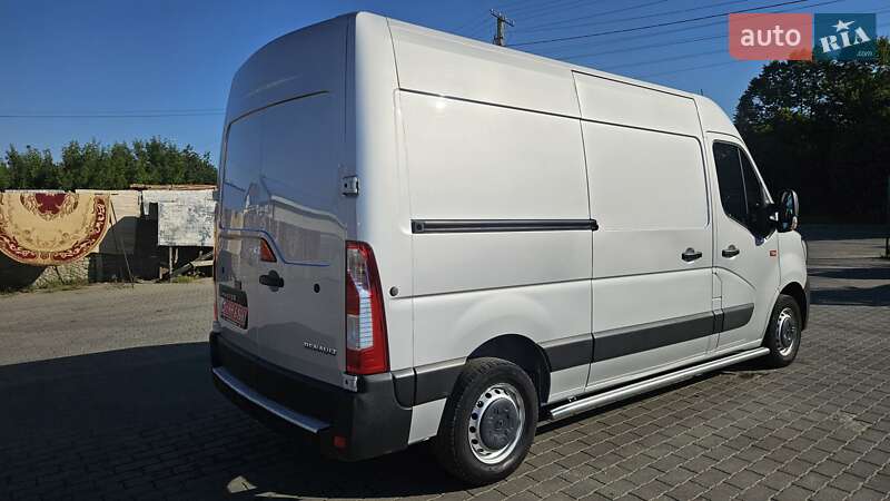 Вантажний фургон Renault Master 2021 в Радомишлі
