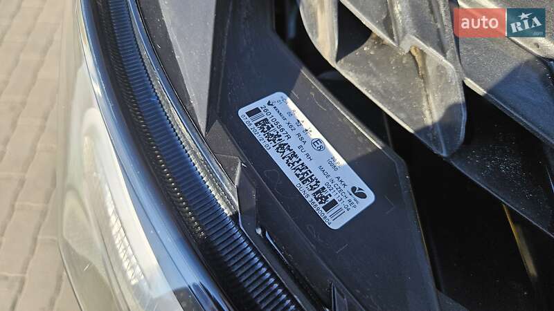 Вантажний фургон Renault Master 2021 в Радомишлі