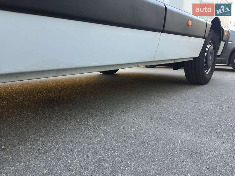 Вантажний фургон Renault Master 2019 в Кропивницькому