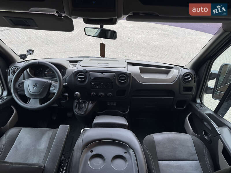 Грузопассажирский фургон Renault Master 2014 в Кременце