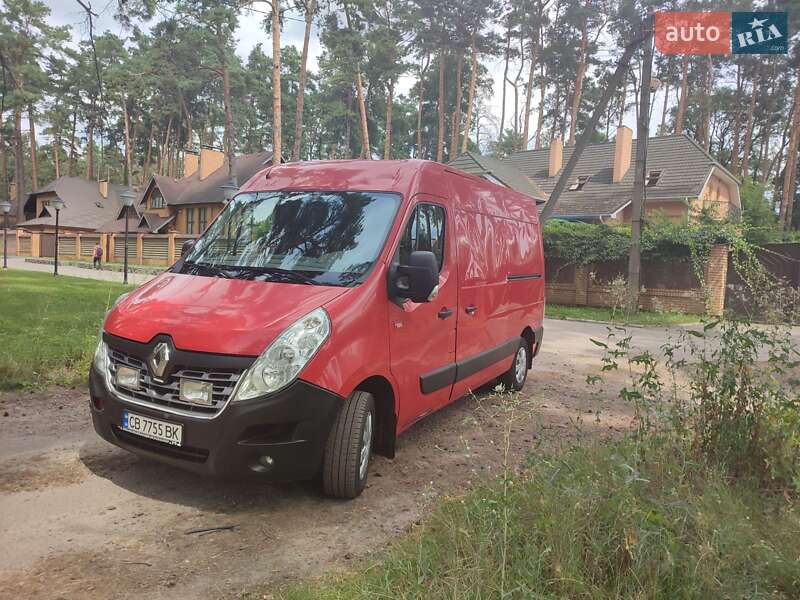 Грузовой фургон Renault Master 2015 в 