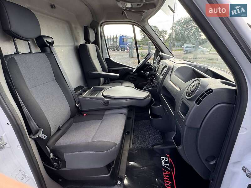 Грузопассажирский фургон Renault Master 2019 в Бродах