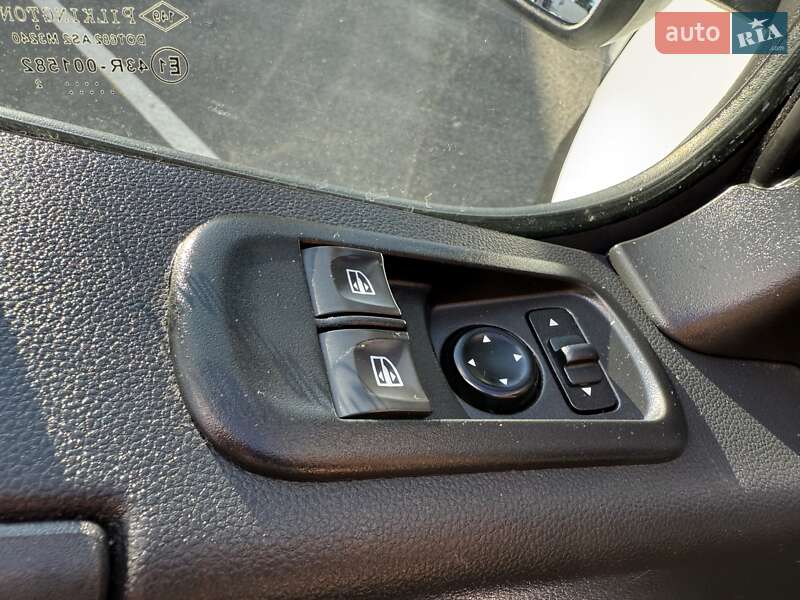 Грузовой фургон Renault Master 2023 в Киеве