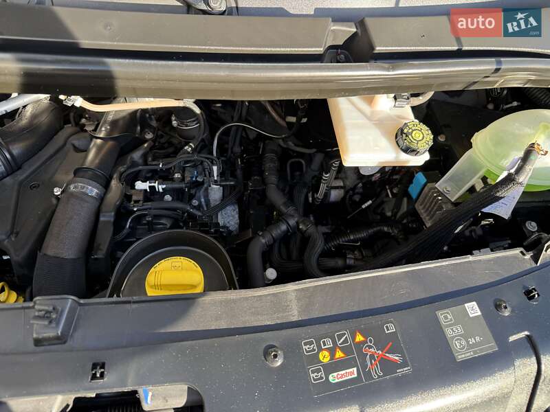 Грузовой фургон Renault Master 2023 в Киеве