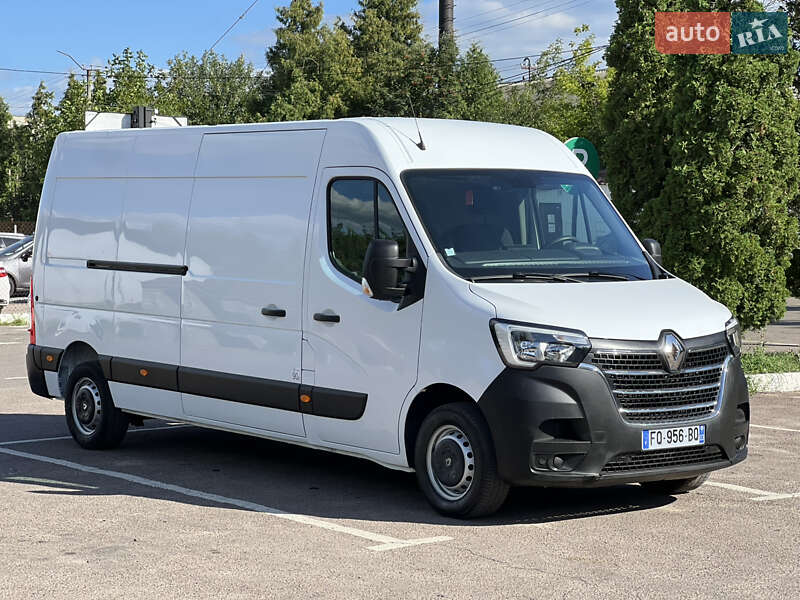 Грузовой фургон Renault Master 2020 в 
