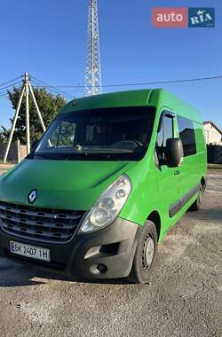 Мікроавтобус Renault Master 2011 в Рокитному