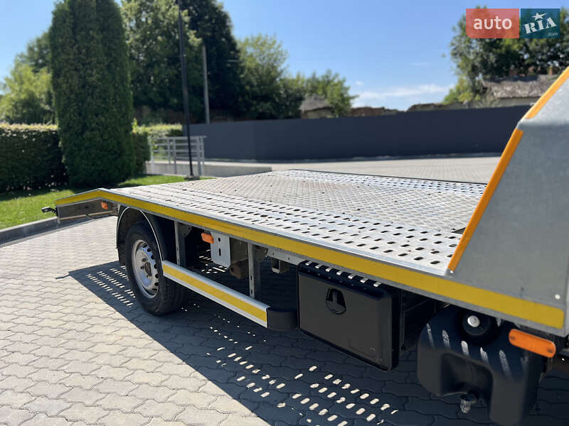 Автовоз Renault Master 2016 в Яворове