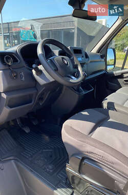 Грузовой фургон Renault Master 2019 в 