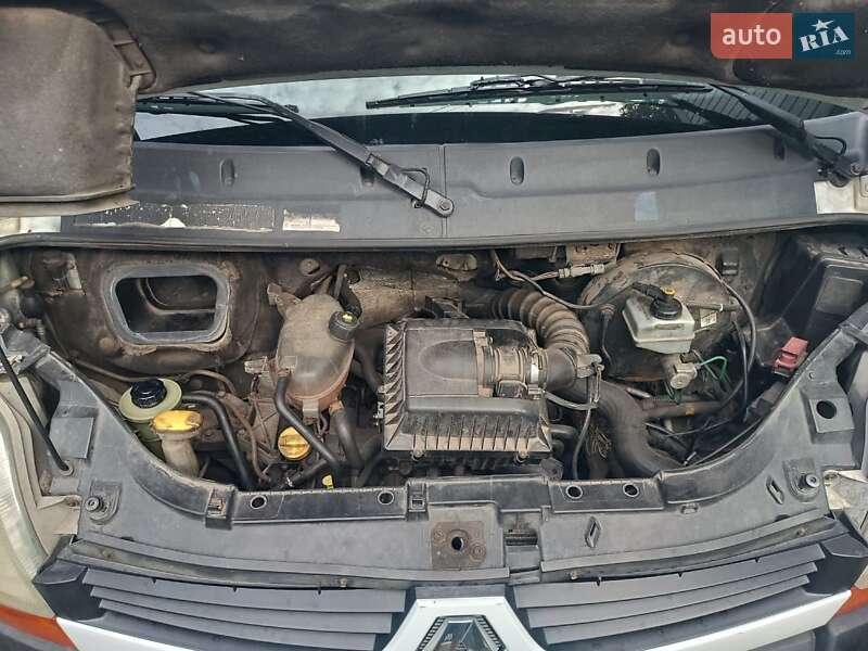 Грузовой фургон Renault Master 2007 в Одессе
