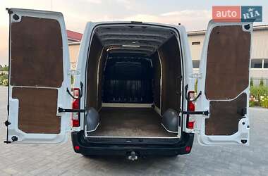 Грузовой фургон Renault Master 2021 в 