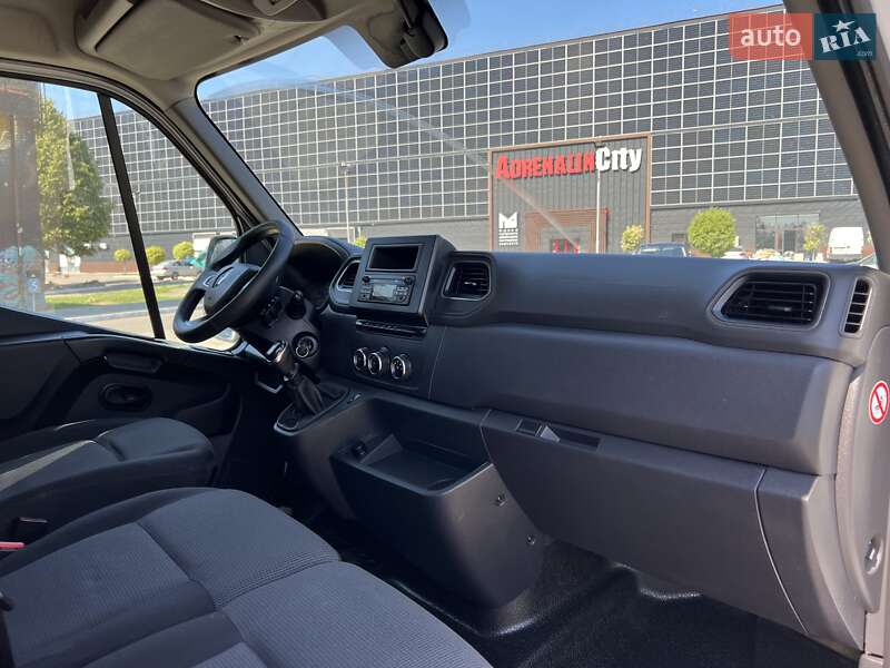 Грузовой фургон Renault Master 2020 в Луцке
