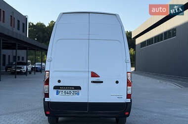 Грузовой фургон Renault Master 2021 в 