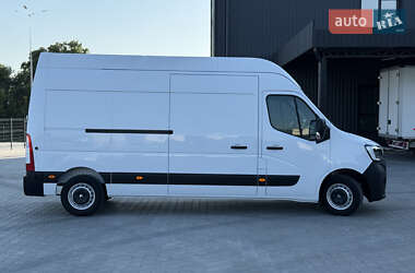 Грузовой фургон Renault Master 2021 в 
