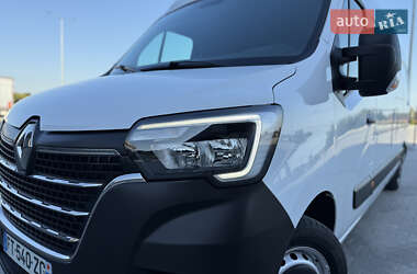 Грузовой фургон Renault Master 2021 в 