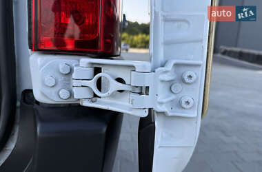 Грузовой фургон Renault Master 2021 в 