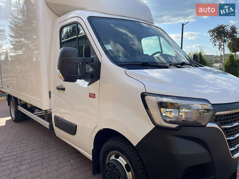 Грузовой фургон Renault Master 2022 в Дрогобыче