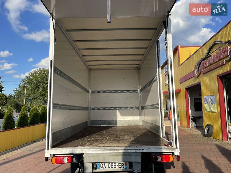 Грузовой фургон Renault Master 2022 в Дрогобыче