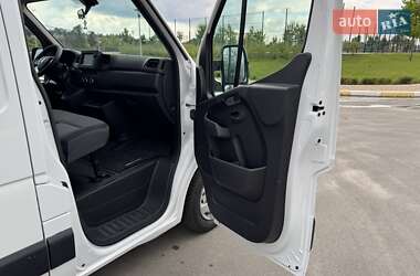 Грузовой фургон Renault Master 2020 в 