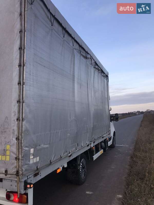 Грузовой фургон Renault Master 2015 в Одессе