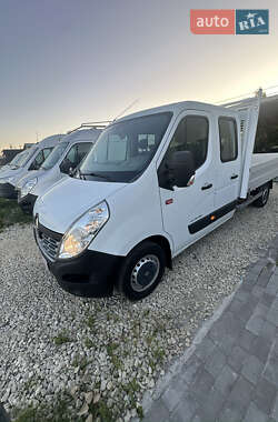 Грузопассажирский фургон Renault Master 2016 в 