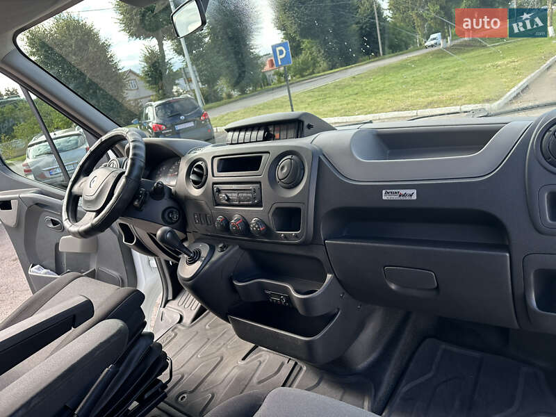 Мікроавтобус Renault Master 2014 в Радивиліві