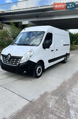 Грузовой фургон Renault Master 2019 в Коростене