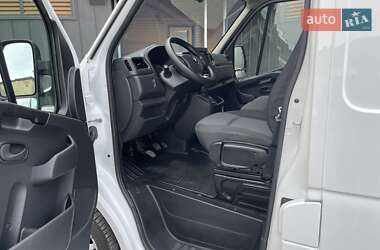 Грузовой фургон Renault Master 2020 в 