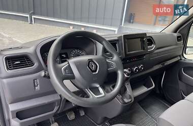 Грузовой фургон Renault Master 2020 в 