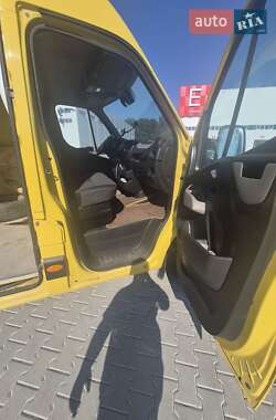 Грузовой фургон Renault Master 2017 в 