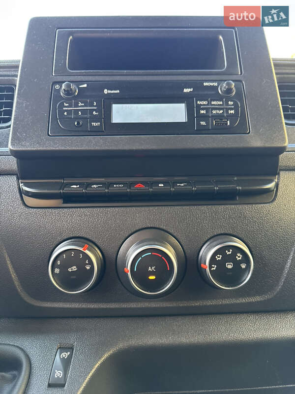 Грузовой фургон Renault Master 2020 в Киеве