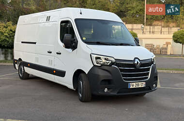 Грузовой фургон Renault Master 2021 в 