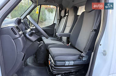 Грузовой фургон Renault Master 2021 в 