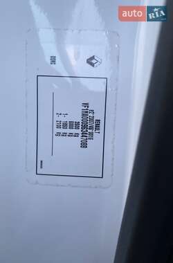 Грузовой фургон Renault Master 2019 в 