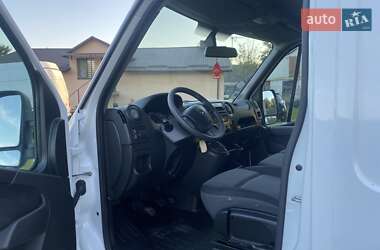 Грузовой фургон Renault Master 2019 в 