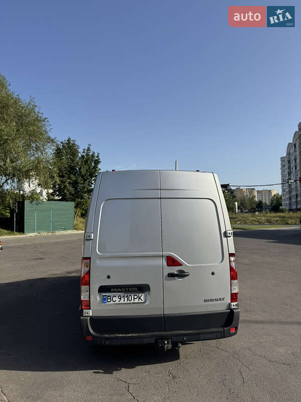 Микроавтобус Renault Master 2017 в Львове