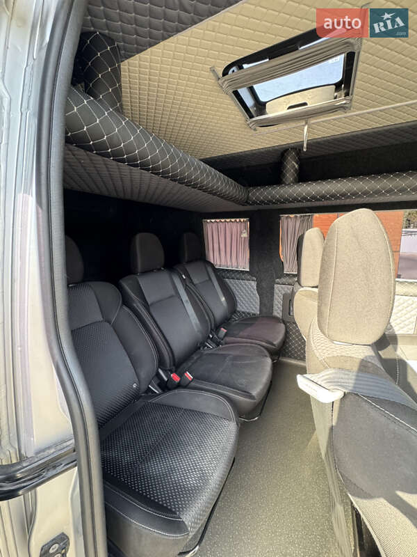 Микроавтобус Renault Master 2017 в Львове
