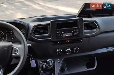 Грузовой фургон Renault Master 2020 в 
