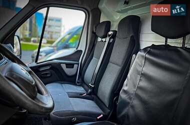 Грузовой фургон Renault Master 2014 в 