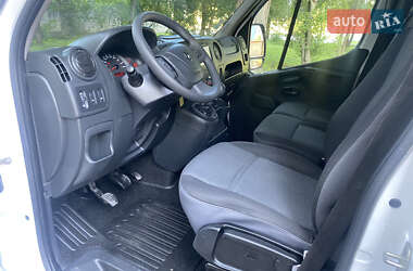 Грузовой фургон Renault Master 2018 в 