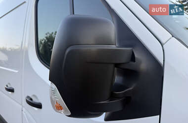 Грузовой фургон Renault Master 2021 в 